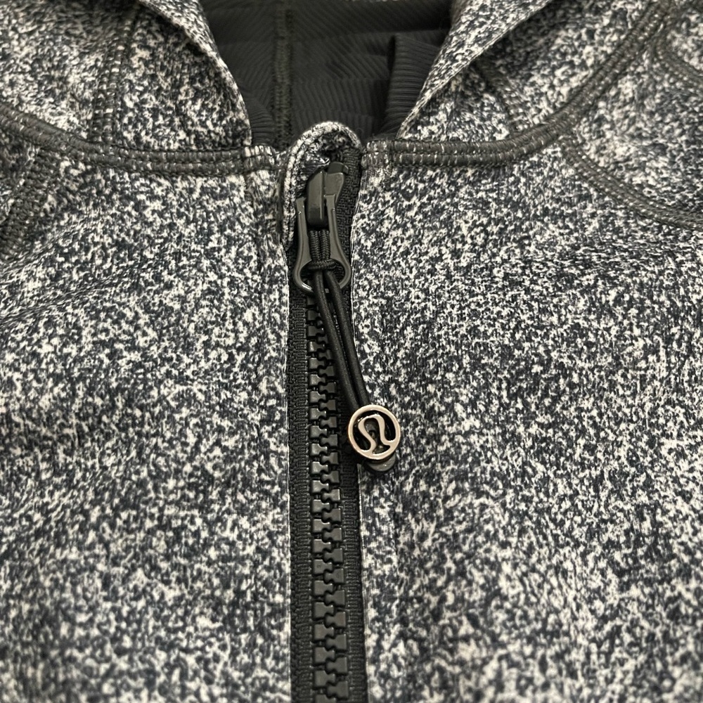 Lululemon Jacket - Picture 7 of 10